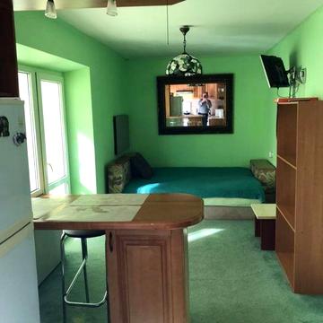 Здається 2к кв Сахарова центр Інститут Мистецтв