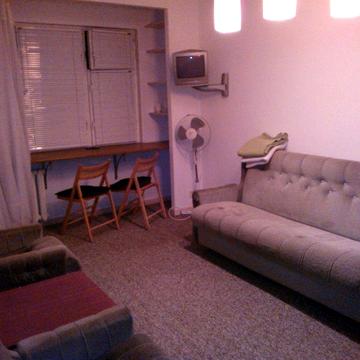 Здаю 3 х кімн квартиру в довгострокову оренду