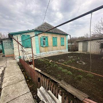 Продам будинок у м. Лозова