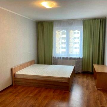 Сергія Данченка вул., 1