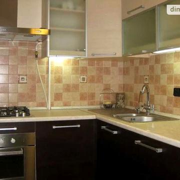 Довгострокова оренда 1к Квартира Тополина вулиця