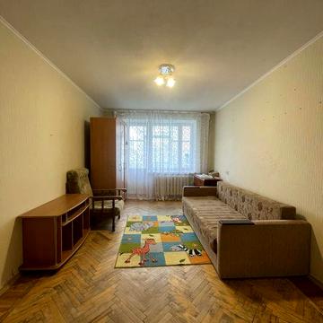 Продам 1 к.квартиру район METRO