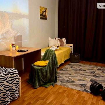 Довгострокова оренда 1к Квартира Широка вулиця