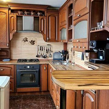 Продам 3ю квартиру на Левом берегу с  АО(газ)с ремонтом и мебелью