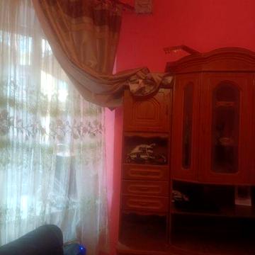 Здаєця затешна 1 кімнатна квартира в центрі врайоні оперного від власн