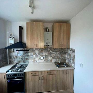 Здається 2 кімнатна квартира р - н  Центр