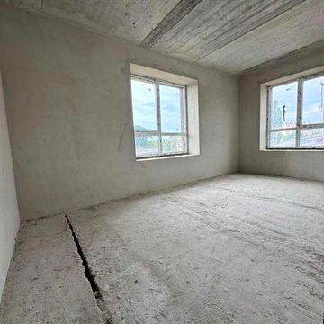 ТЕРМІНОВИЙ ПРОДАЖ!  2кім. кв. 56м2 біля озера