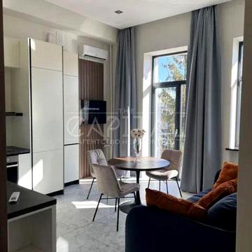 Продаж квартири, вул. Шовковична, Липки, Київ