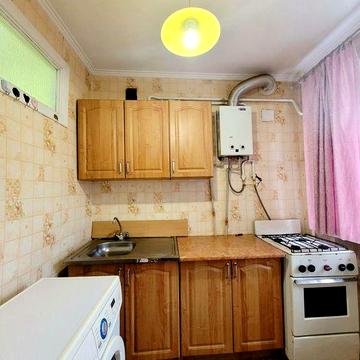 Довгострокова оренда 1-кім квартири біля Дастору