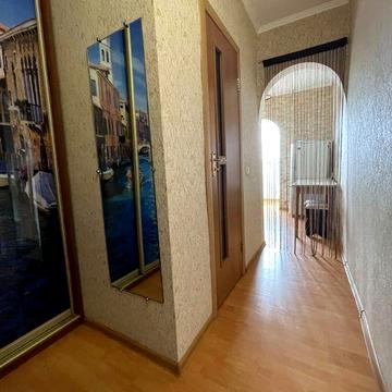 Маленька квартира для  Маленької сім’ї  Мистецькі ворота  Глобал