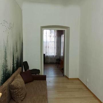 Продам 2 ком.в р-не пр.О.Поля