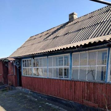 Продам будинок в селі Лозуватка з земельною ділянкою 20 соток