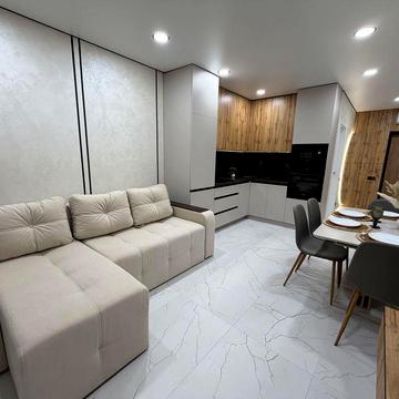 Ік  8 поверх 44м2 Буд 10.4 Власник без % З якісним ремонтом. Жк Варшавський 3