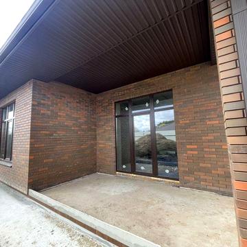 Продаж будинку з ділянкою