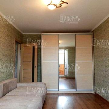 Продам 1 кімн. Кв-ру з газом та новим ремонтом вул Бригади Хартія 47