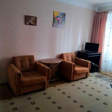 Здам 2 кімнатну на проспекті Науки