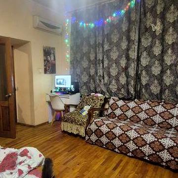 Продам квартиру в центрі 35 м Базарна / Пушкінська (Італійська)