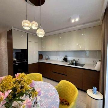 Продам 3к квартиру в новобудові, 84кв м, цегла, теплолічильник, Левада