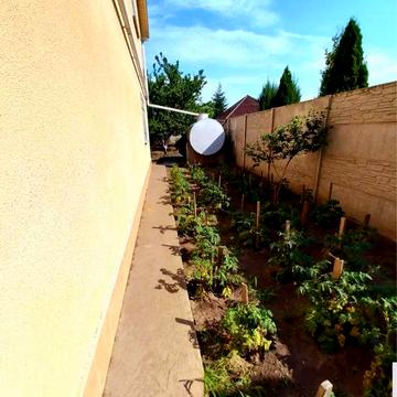 Фонтанка пос. Котовского   Заболотного район  церкви. Дом 170м 2 этажа +10 соток