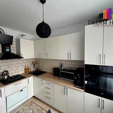 Продаж 3к квартири з ремонтом ПЗР