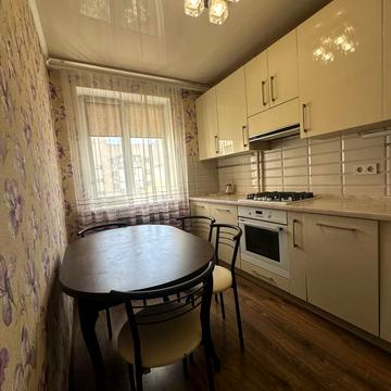 Святослава Ріхтера вул. (Щорса), 132/1