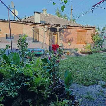 Продам дом в г. Изюме .