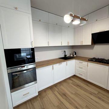 Оренда квартири з двома гардеробними Перше заселення 16000 грн