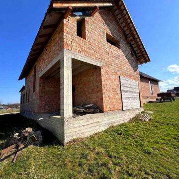 Продається недобудований будинок у Красноїльську