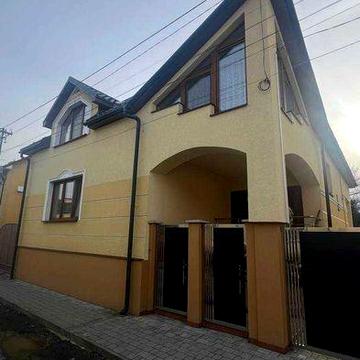 2-х кімн апартаменти з окремою кухнею ПЕРША здача ЦЕНТР міста