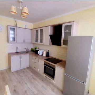 Оренда 2к квартири Драгоманова 2А Позняки