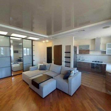 Подол. Юрківська 28. Продаж 3-х кімнатної квартири.