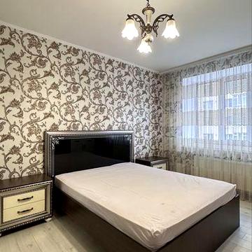 Довгострокова оренда 1к по вулиці Зарічанській