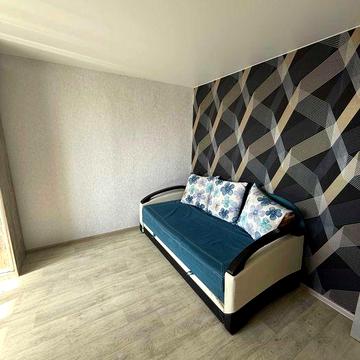 Сдается 2х комнатная квартира на ул.Надежды Алексеенко 106