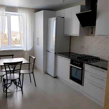 Вільна 1 К кв в центральній частині