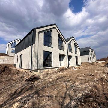 Продаж збудованого дуплексу в селі Великі Гаї