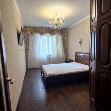 2к комнатная в кирпичном доме  на Семена Палия  68000