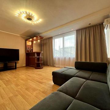 Центр Вдадимирская 3-х комнатная