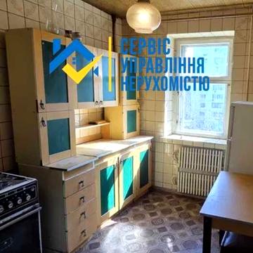 Продам 3х.комн.кв. м.Спортивная -кирпичн.дом