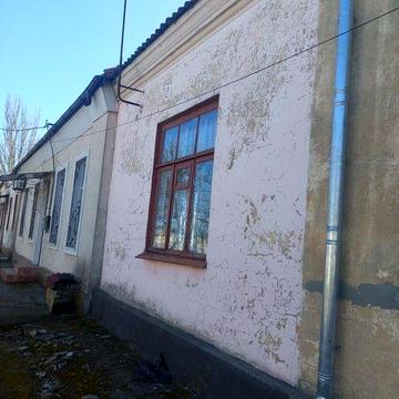 Часть дома в общем дворе ул.Горького