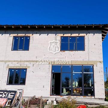 Сухомлинського вул., 11