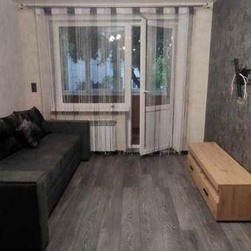 Здам 2к квартиру 45кв.м., Виноградар, пр-т Свободи 42