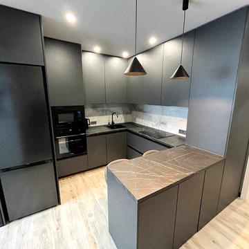 здається в оренду 1к квартира  біля парку та озера