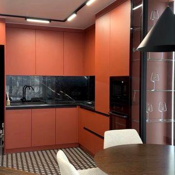 Продаж великої однакімнатної квартири з дизайнерським ремонтом! Кладова в подарунок! Є газ та лоджія