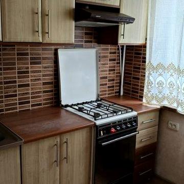 Здам 2-кімнатну квартиру з меблями та технікою, Л.Лукяненка