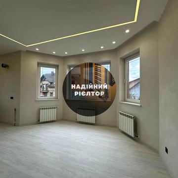 **Будинок для великої родини — простір, де справді затишно жити.**