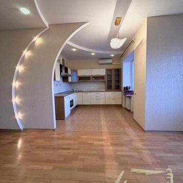 Ціну знижено! Продаж єксклюзивної 3 кімнатної квартири вул. Українська