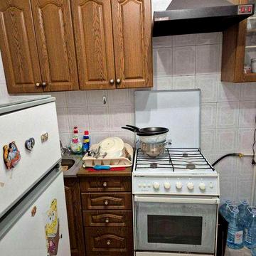 Сдам 2-х к кв в Хортицком м-не ул Новгородская (рядом АТБ) С 15.04