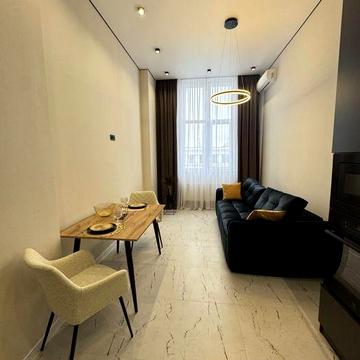 Оренда Євро 2к квартира!ЦЕНТРАЛЬНИЙ 2!Ліфт-генератор!Терміново!