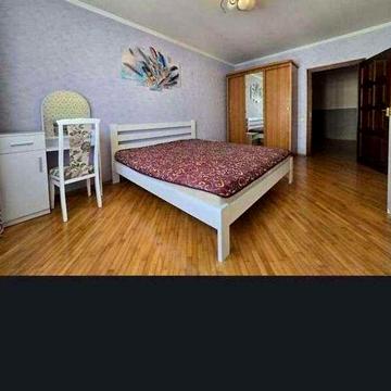 Продаж 3к. квартири вул. Вишняківська 7а