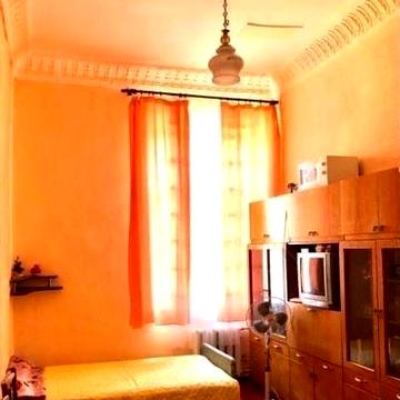 Сдается 1  Квартира Коммуна 3500  грн + Коммунальные